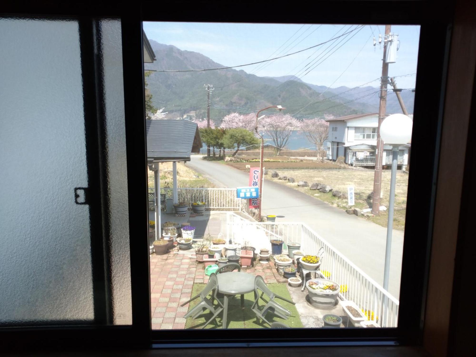Nishimiyasou Hotel Fujikawaguchiko Room photo